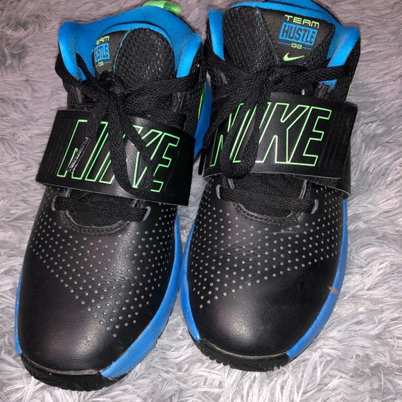 Nike boys shoes - Picture 2 of 8